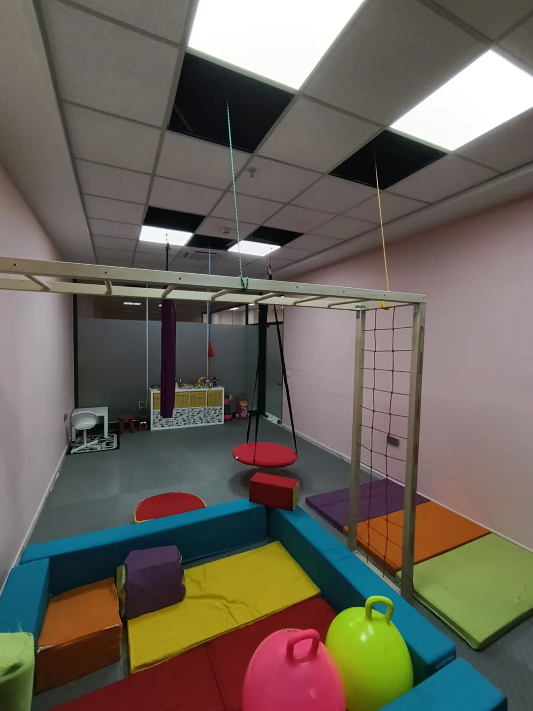 Prestij Plaza kliniğimizde oyun ve hareket alanı